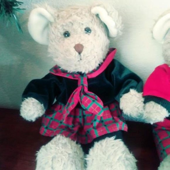 Teddy Bear Christmas Couple - Picture 3 of 10